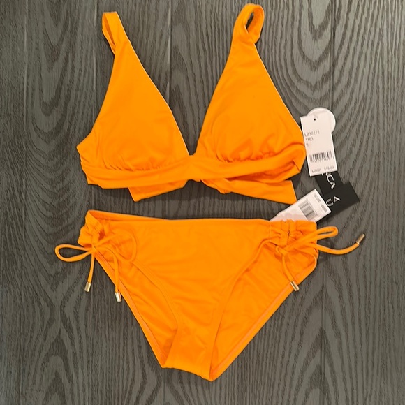 La Blanca Bikini - New 🌴🌴🌴 - Picture 1 of 10